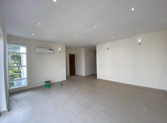 2-BEDROOM WATERFRONT PROPERTY  BANANA ISLAND ESTATE , IKOYI