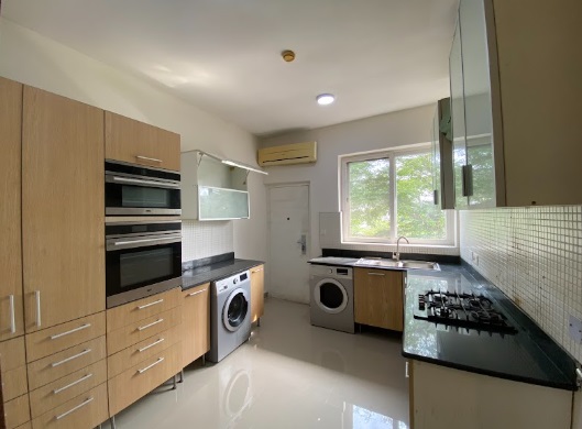 2-BEDROOM WATERFRONT PROPERTY  BANANA ISLAND ESTATE , IKOYI