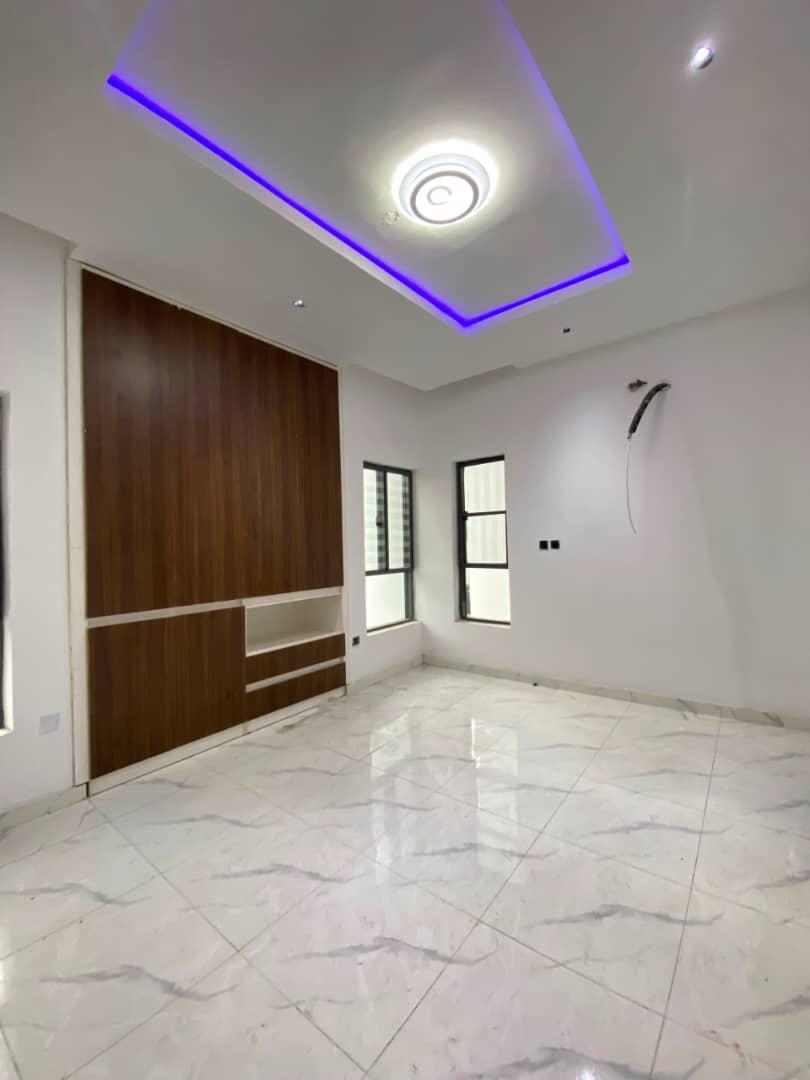 5-Bedroom Fully Detached Duplex • Ologolo Lekki