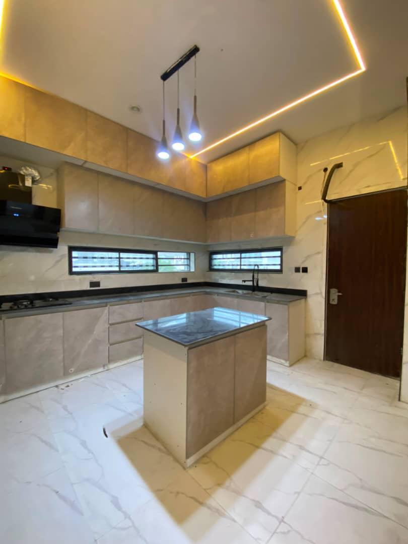 5-Bedroom Fully Detached Duplex • Ologolo Lekki